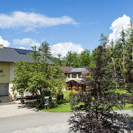 Guest house Fischinger 3*